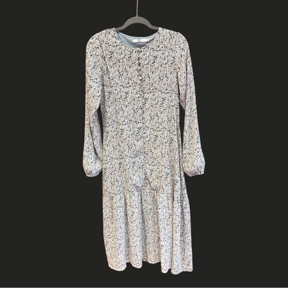 Epik from Junees Long Sleeve Speckled Midi Dress - White/Black